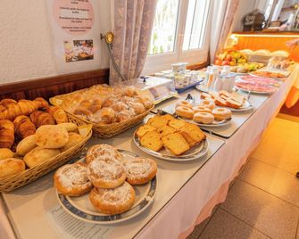 Hotel Montana by Bossh! Hotels - Rosas - Buffet