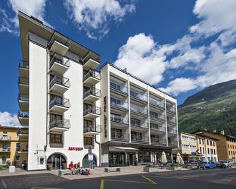 فندق بيز سانت موريتز - سانت موريتز - مبنى
