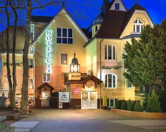 Hotel Cis Świnoujście - Świnoujście - Budynek