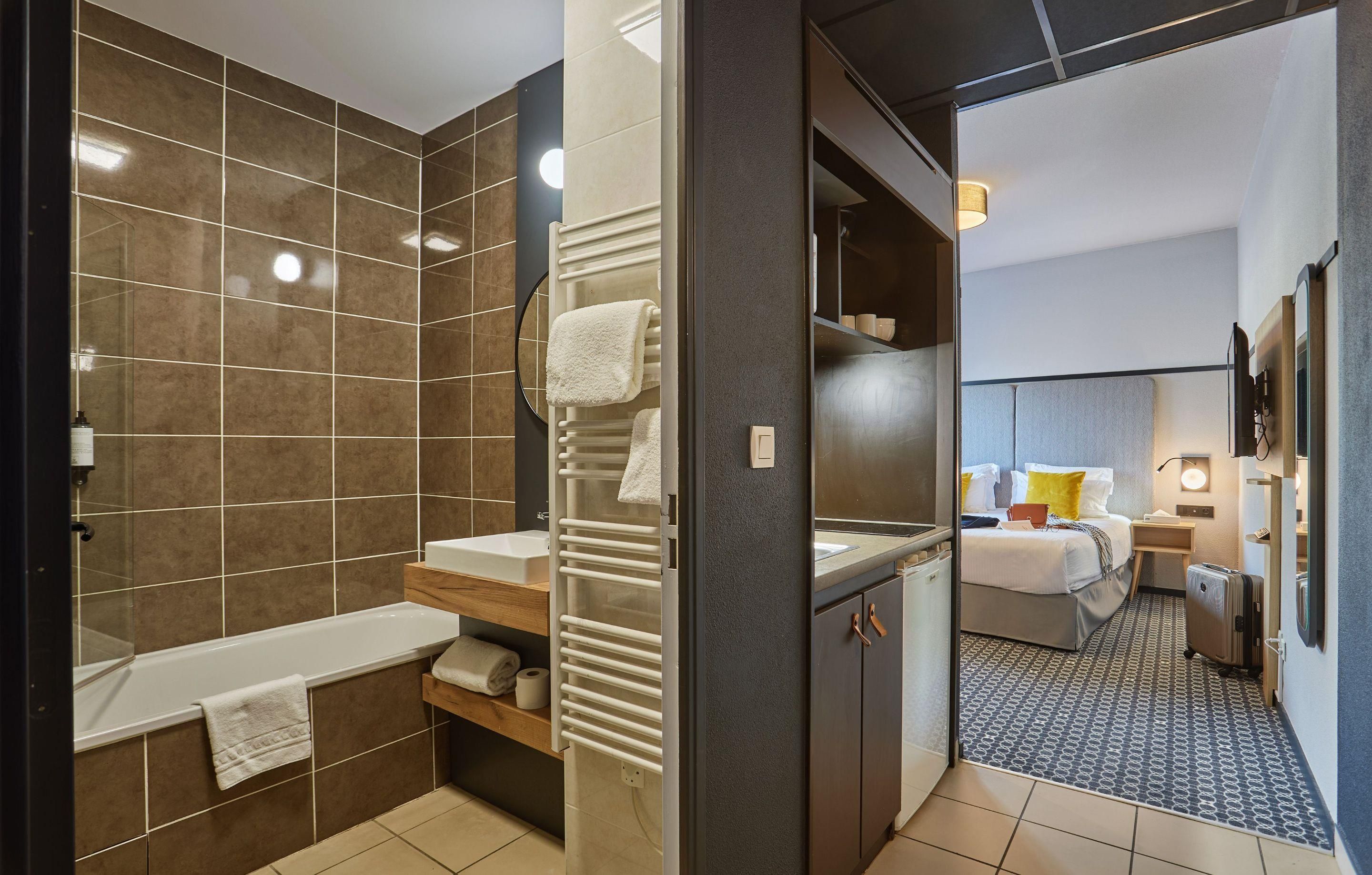 Appart'hôtel Odalys City - Bioparc Lyon Est - Lyon - Baño