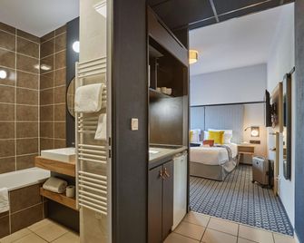 Appart'hôtel Odalys City - Bioparc Lyon Est - Lyon - Baño