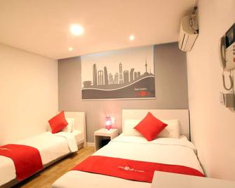 Three Seven Hotel Dongdaemun - סיאול - חדר שינה