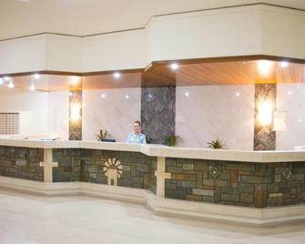 Marathon Hotel - Kolympia - Recepce