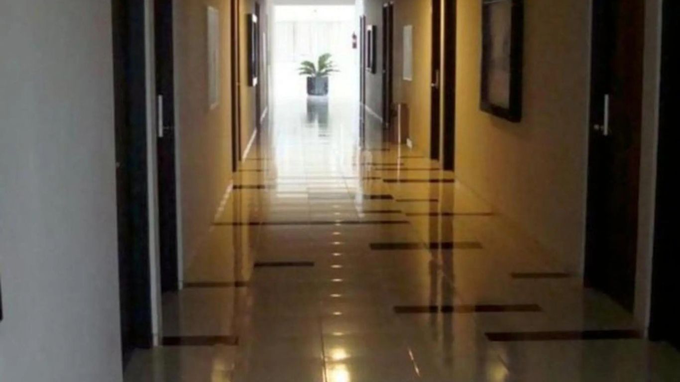 로얄 호텔 n' 라운지