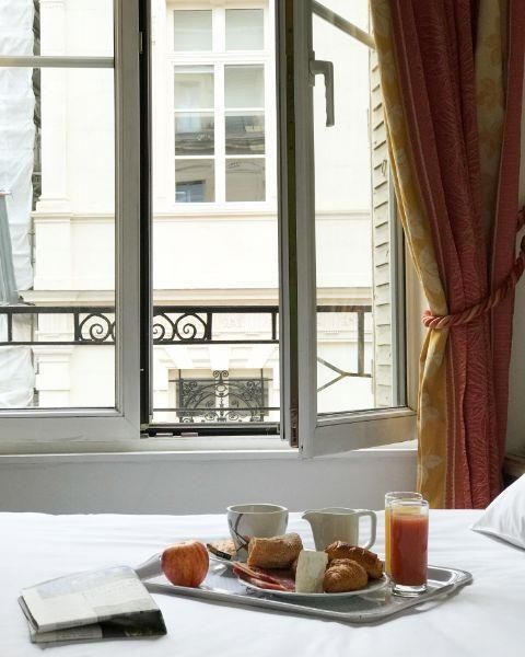 Brit Hotel Aux Sacres - Reims - Bedroom