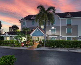 Towneplace Suites Fort Lauderdale West - Fort Lauderdale - Building