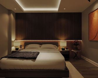 Nature Hotel - Lac Long Quan - Hanoi - Bedroom