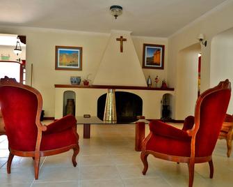 Hotel Asturias - Cafayate - Living room