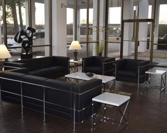 Landmark Inn - Hartsville - Lounge