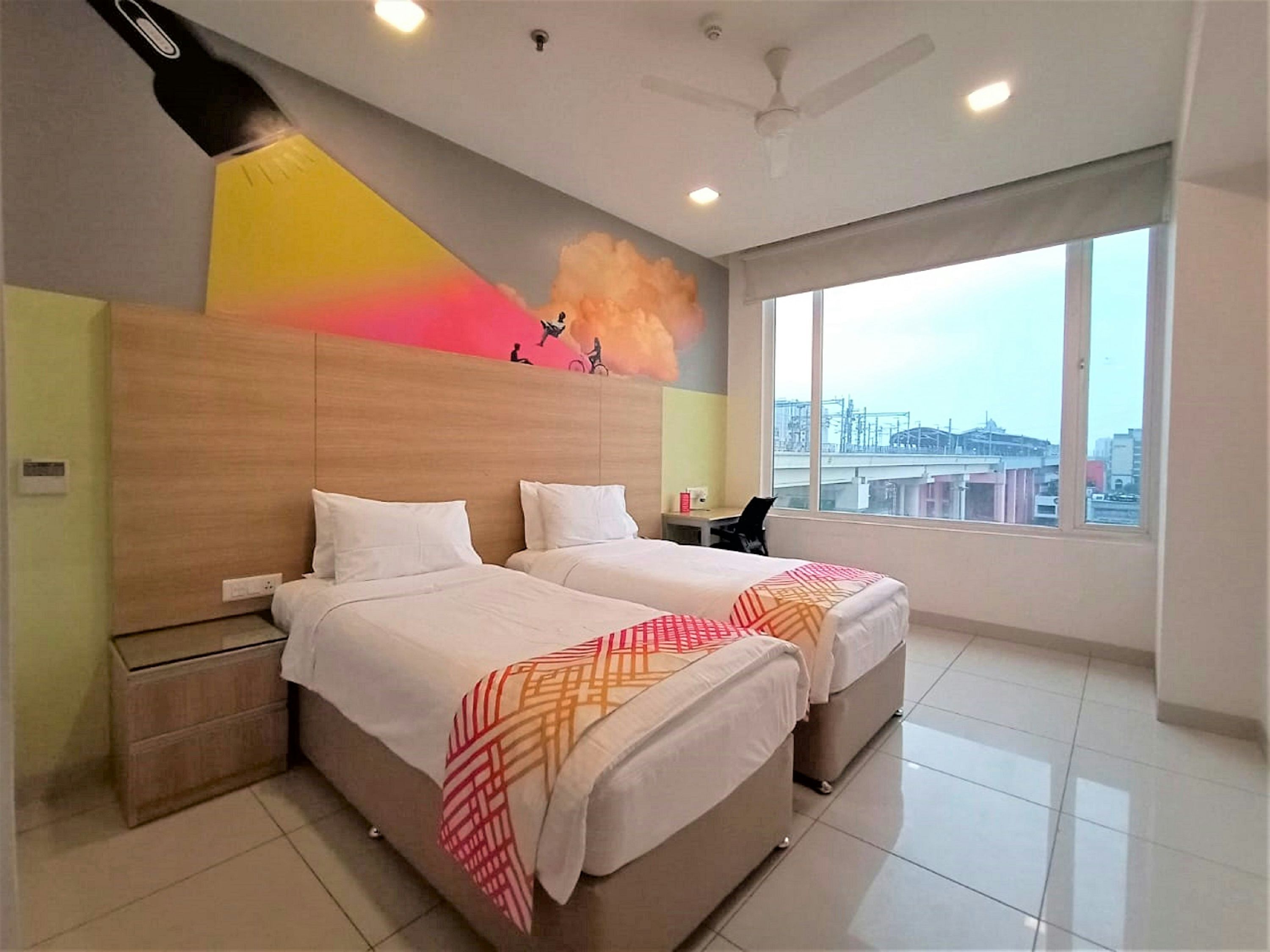 Ginger Noida City Center - Noida - Habitación