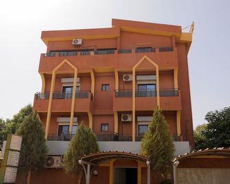 Ag Hotel Ouaga - Ouagadougou - Gebäude