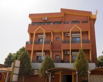 Ag Hotel Ouaga - Ouagadougou - Gebäude