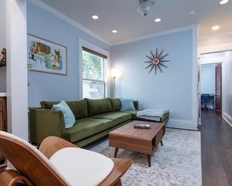 Fully-Stocked Kitchen, Ac, Wifi, Wd, Near Baseball And Downtown - Oneonta - Huiskamer