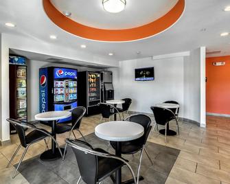 Motel 6 Allentown Pa - Allentown - Servicio de la propiedad