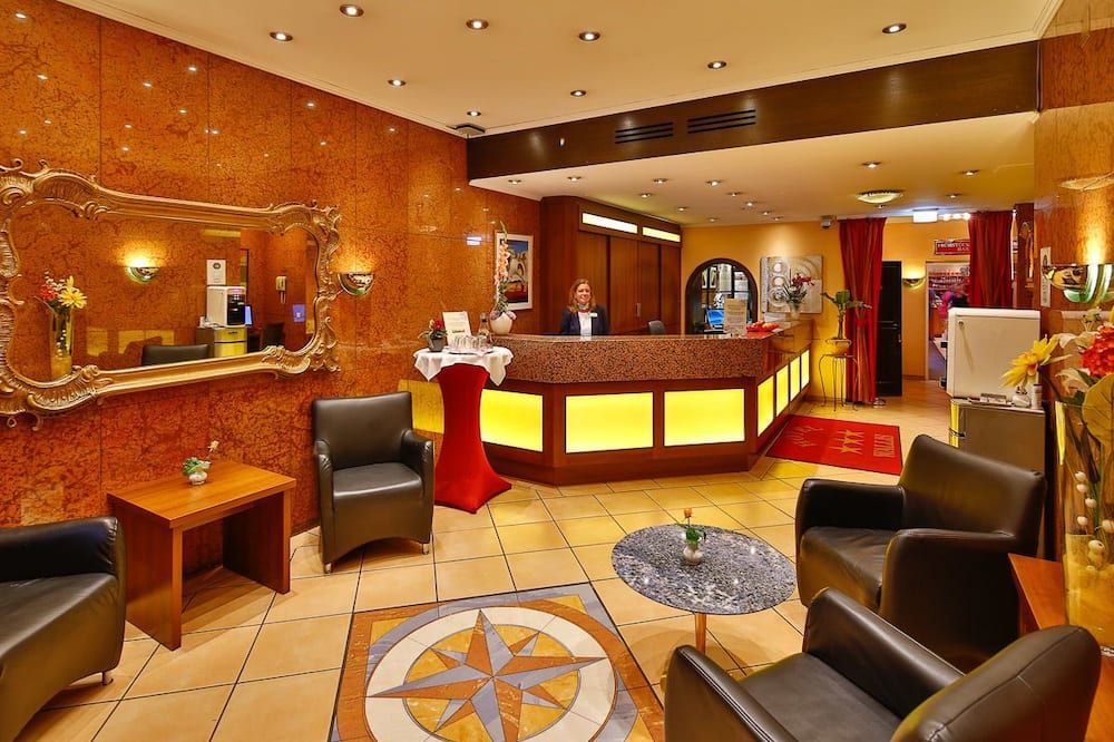 Hotel Wallis by Ans - מינכן - דלפק קבלה