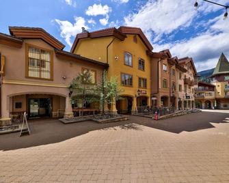 Hearthstone Lodge #314 - Sun Peaks - Building