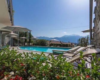 Hotel La Perla - Tremezzina