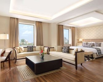 Ramada by Wyndham Lahore Gulberg II - Lahore - Ruang tamu