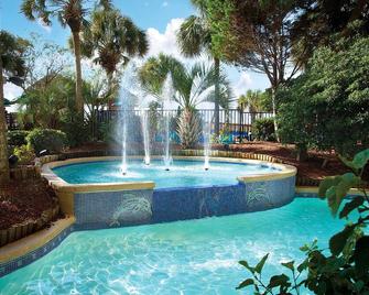 Oceanfront 2 Bedroom Condo w/Amazing View + Official On-Site Rental Privileges - North Myrtle Beach - Uima-allas