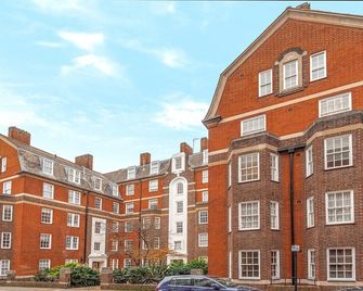 Modern One Bedroom Victoria Apartment - Londres - Edifício