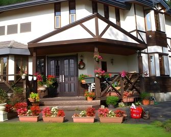 Minakami Kogen Pension Chalet La Neige - Minakami - Будівля