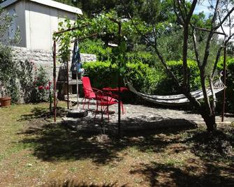 KRK OFFER: Studio 2 persons, 300 m from the sea, quiet location - Krk - Innenhof