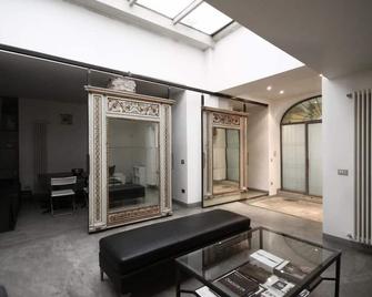 Apart Hotel Lupetta 5 - Milan - Living room