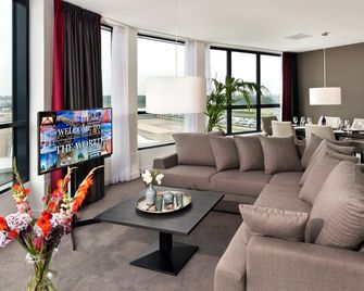 Fletcher Hotel-Restaurant Wings-Rotterdam - Rotterdam - Living room