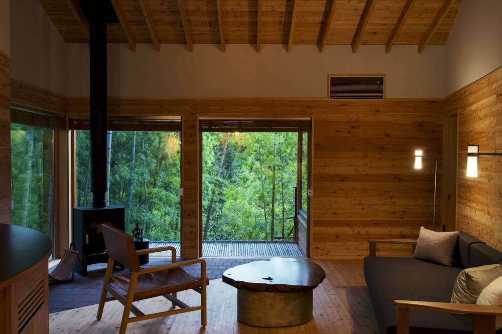 هاكوني ريتريت فيلا 1 ان