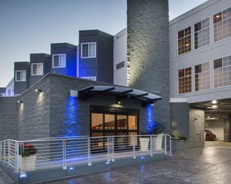 Holiday Inn Express Mountain View - Mountain View - Edificio