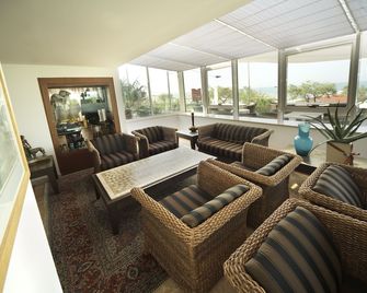 سيتي هوتل - سينيغاليا - ردهة