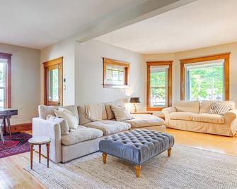 Near Lake Historic Boyne City Home with Fire Pit! - Boyne City - Living room