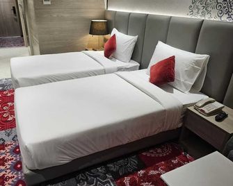 Crystal Inn - Agra - Schlafzimmer