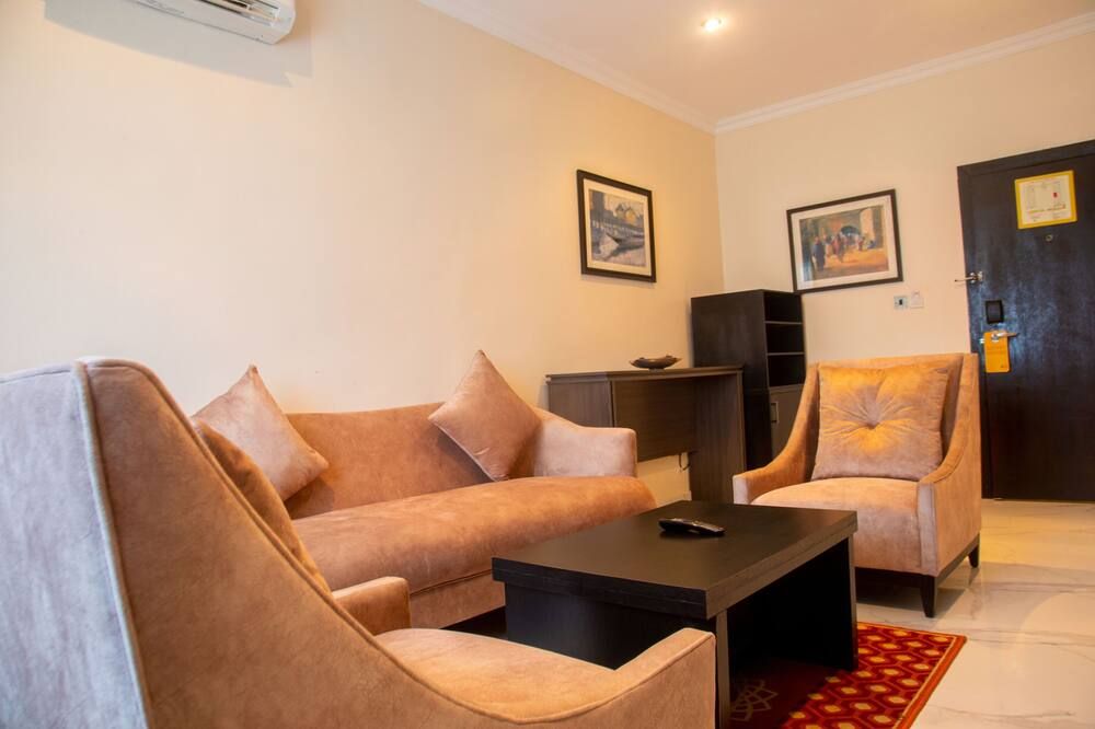 Amber Residence Ikeja Gra Lagos