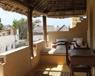 Waridi House - Lamu - Balcón