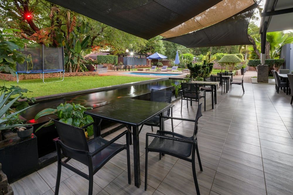 Ecolux Boutique Hotel - Komatipoort - Innenhof