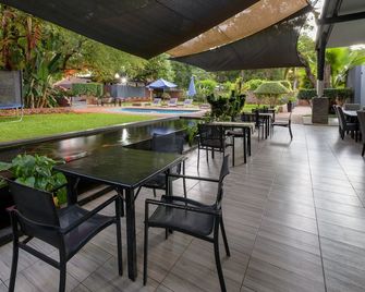 Ecolux Boutique Hotel - Komatipoort - Innenhof