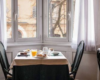 Hotel Estense - Módena - Comedor