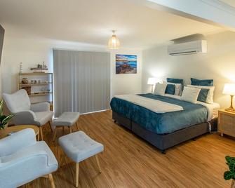 Coola studio - Mallacoota - Bedroom