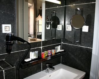 Prijeko Palace - Dubrovnik - Bathroom