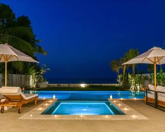 Villa Serenity - Seririt - Pool