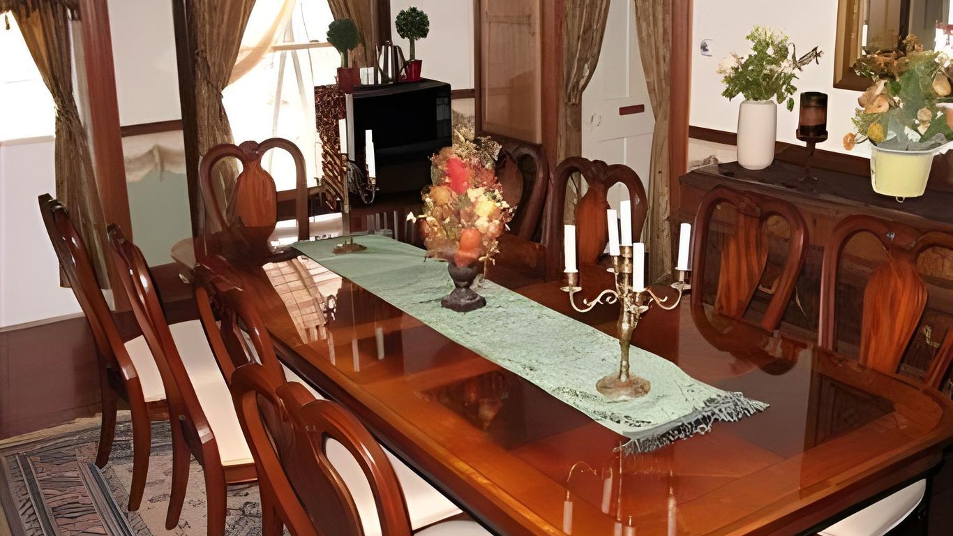 La Belle De La Riviere (The Beauty Of The River ) - B&b