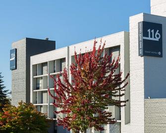 Hotel 116, A Coast Hotel Bellevue - Bellevue - Building
