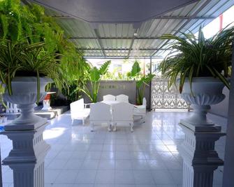 Little Home Dmk - Bangkok - Patio