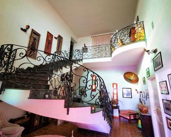 Villa Adriana - Mazara del Vallo - Escaleras