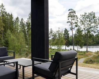 Holiday Home Paradiset - B - Holmsjö - Patio