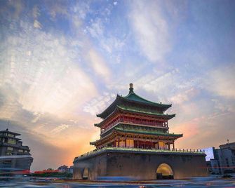 James Joyce Coffetel Xi'an Bell Tower Metro Station Huimin Street - Xi'an - Edificio