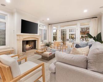 Crystal Cove by Avantstay Gorgeous Charm - Newport Beach - Sala de estar