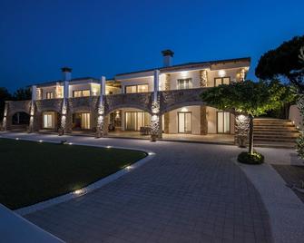 Amelia Villa Collection - Arkitsa - Edificio