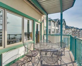 Waterfront Two Harbors Condo - Pool/Hot Tub (3br) - Two Harbors - Balcony